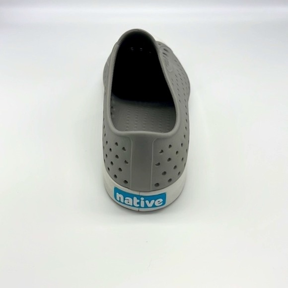 Native - Jefferson Grey And White Lightweight Water Shoe Size M 9 And W11 - Picture 6 of 15